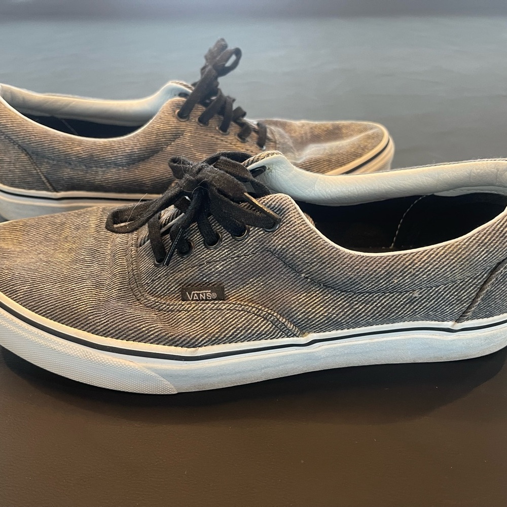 Vans Men's Gray Canvas Sneakers
